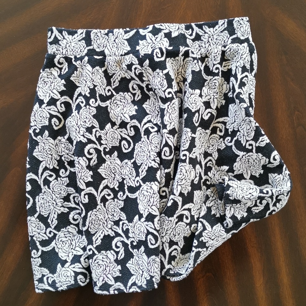 Joe B Skirt